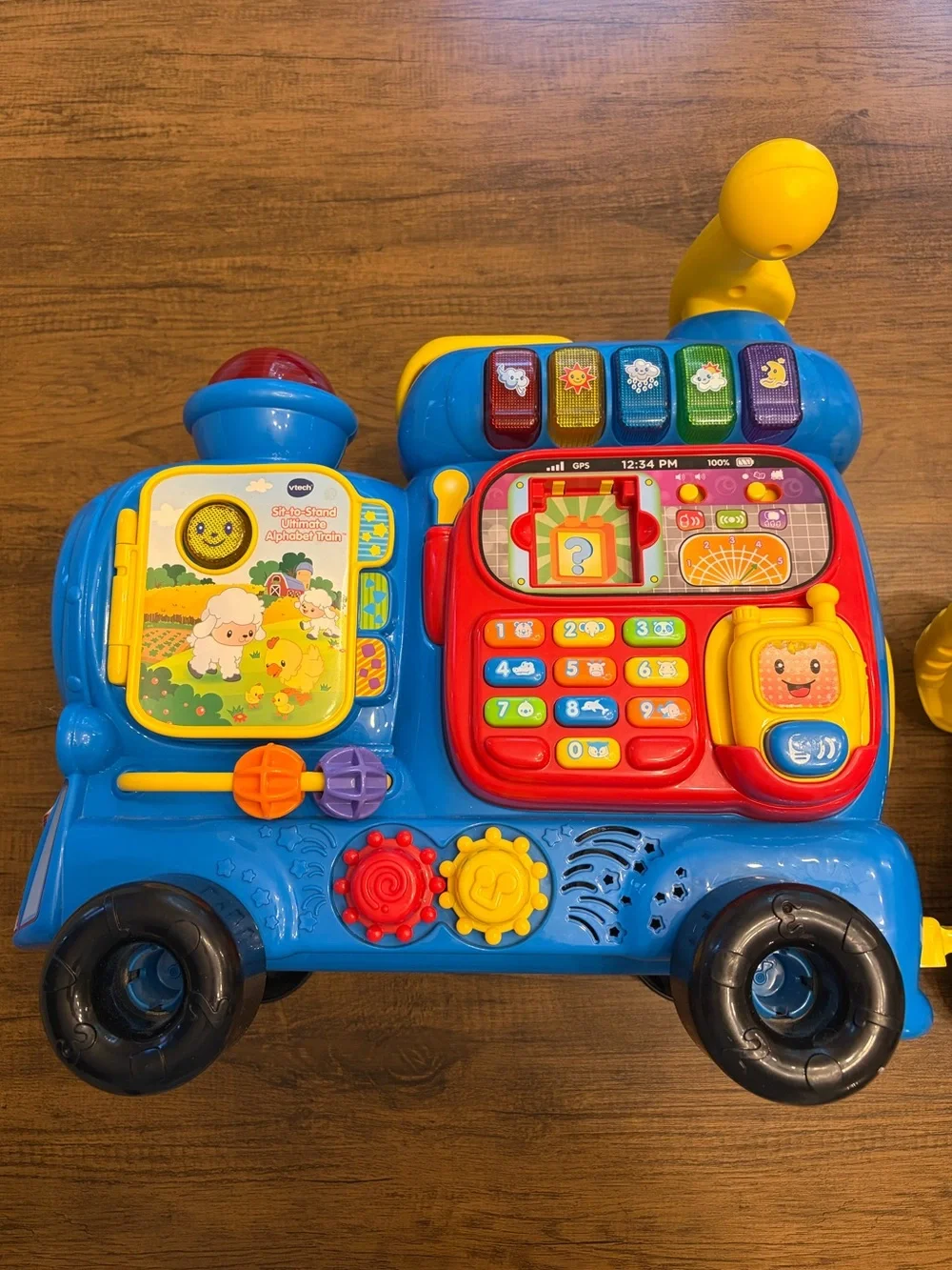 VTech Sit-To-Stand Ultimate Alphabet Train